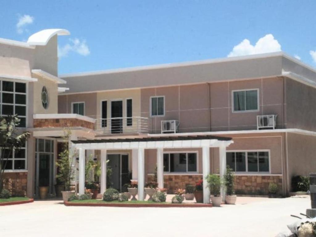 Regal Plaza Hotel Nabua Εξωτερικό φωτογραφία