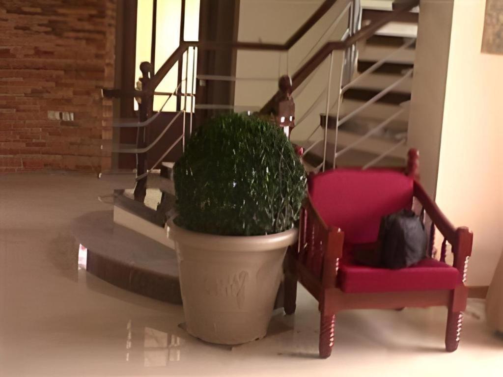 Regal Plaza Hotel Nabua Εξωτερικό φωτογραφία