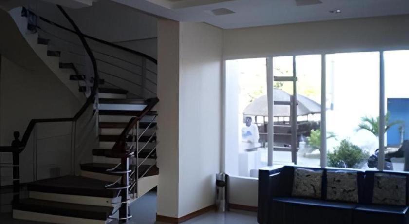 Regal Plaza Hotel Nabua Εξωτερικό φωτογραφία